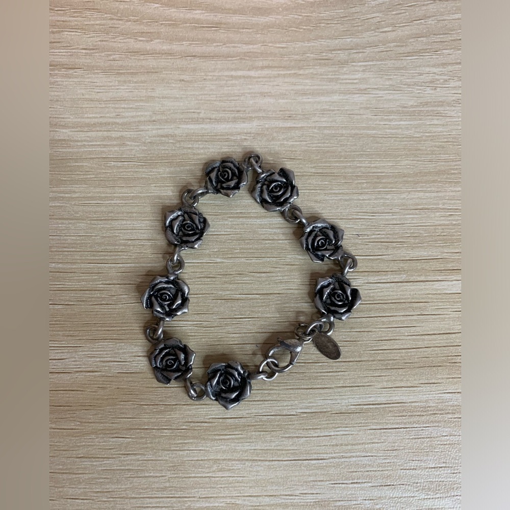 PRELOVED EXPRESS ROSE SILVER TONE LINK BRACELET